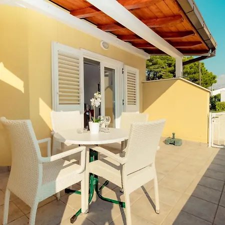 Mandolina Apartament