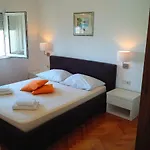 Mandolina Διαμέρισμα *