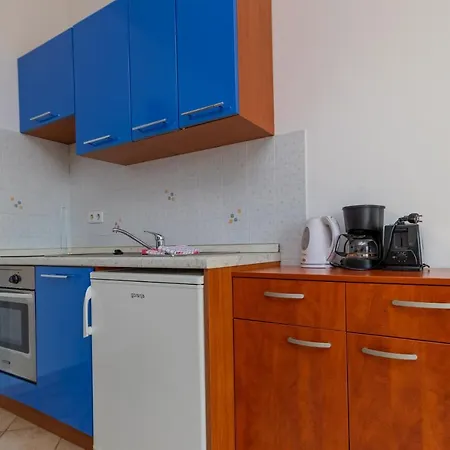 Apartment Mandolina *