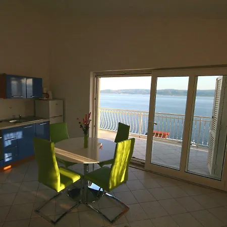 Apartment Mandolina